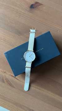 Daniel Wellington Petite Dover zegarek