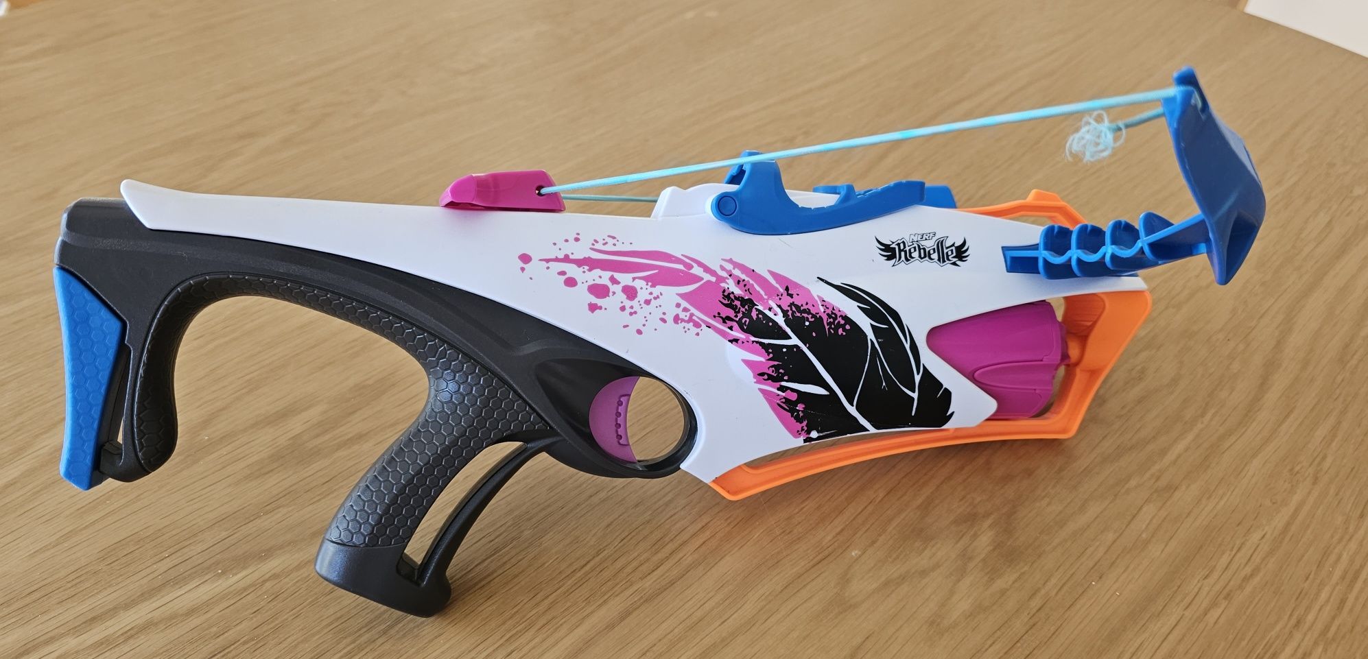 Nerf Rebelle kusza z obrotowym magazynkiem