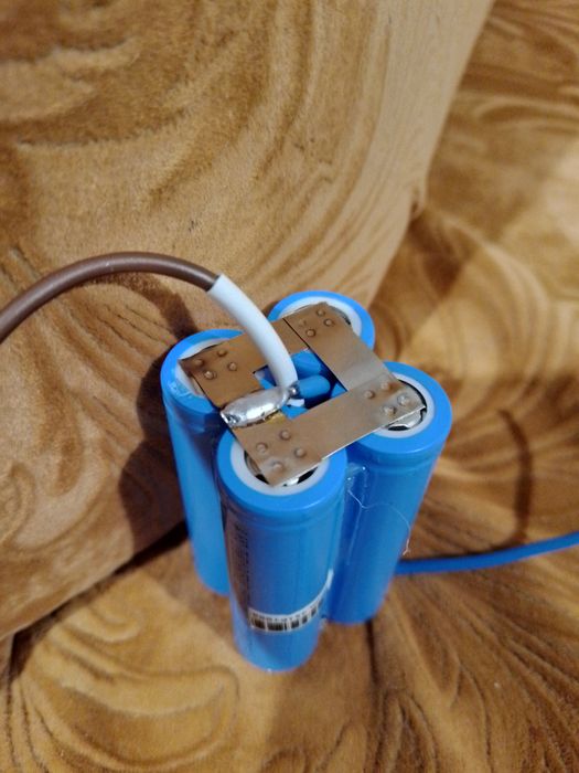 Збірка 1s 4p акумуляторна 18650