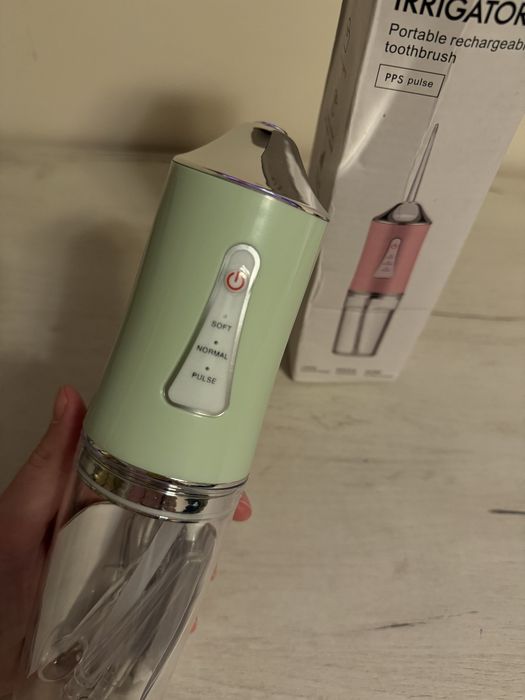 Ирригатор для полости рта