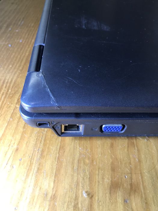 Portátil Acer s/ disco c/ Carregador Universal