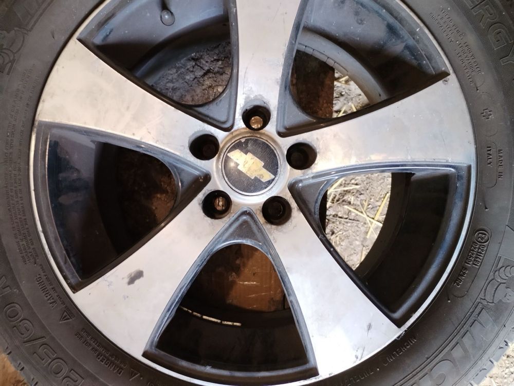 Chevrolet Michelin 205 60 r16