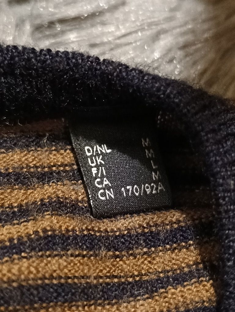 Męski sweter Mexx 50% Merino Rozmiar M