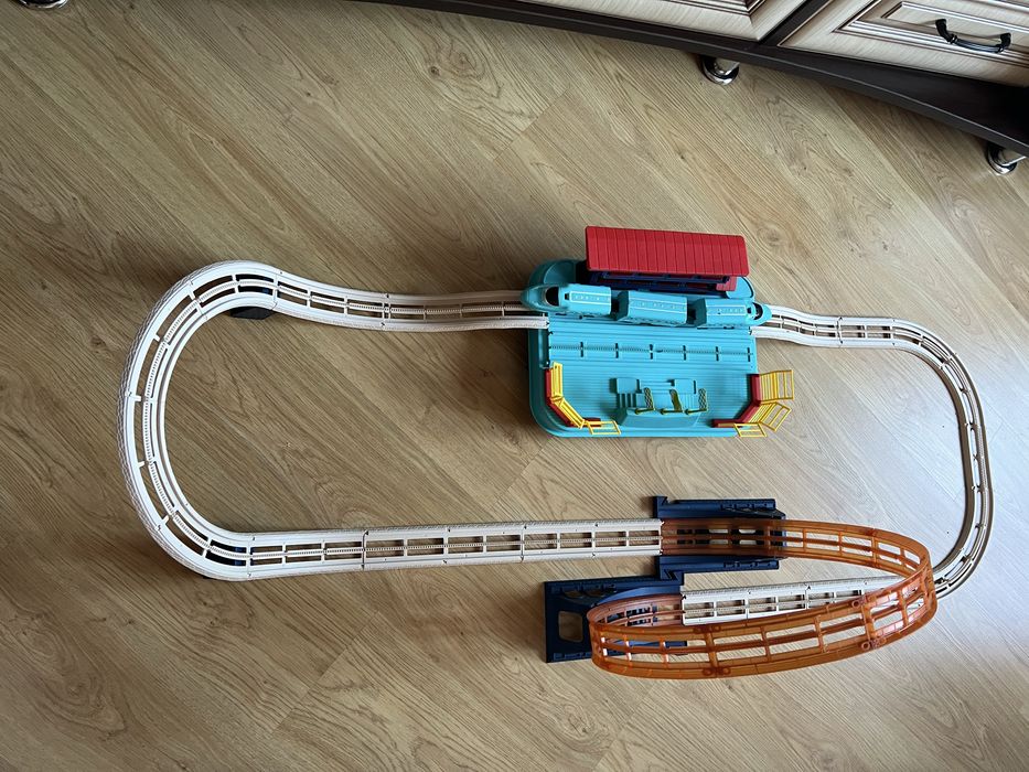 Дитяча іграшка залізна дорога