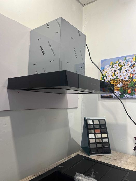 Кухонная вытяжка SmartArt Нержавеющая сталь черное стекло 60 см