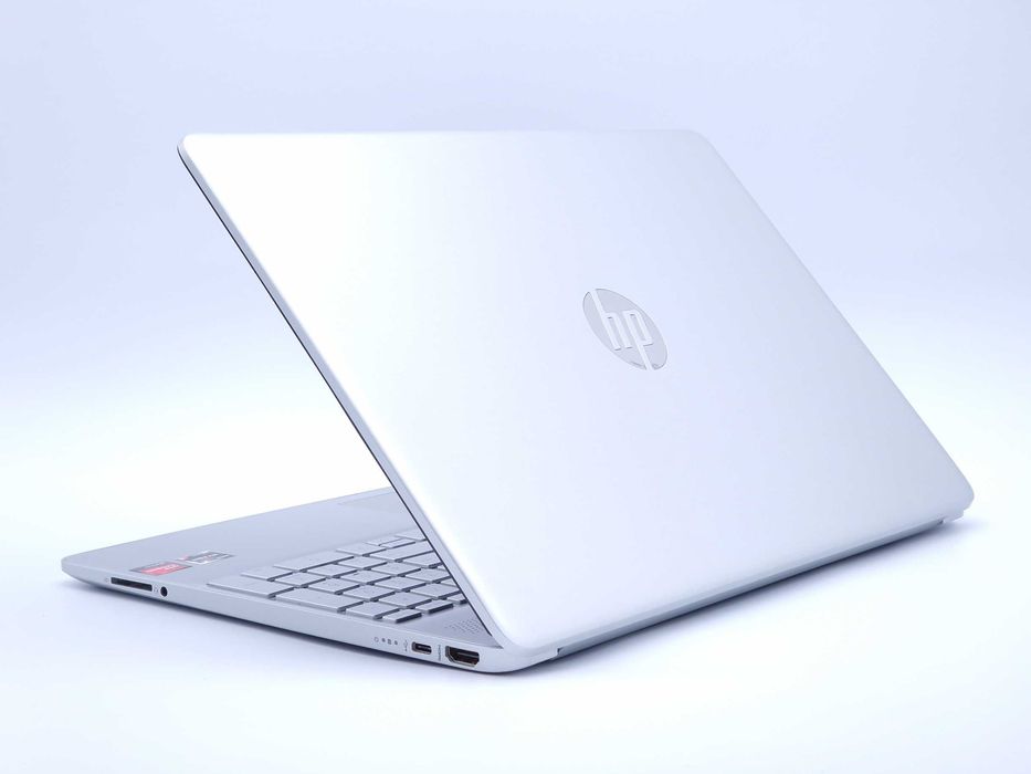Laptop HP 15s IPS 5300U (Ryzen 5 7520U) 8GB 256SSD Win11 1,69kg FV23%