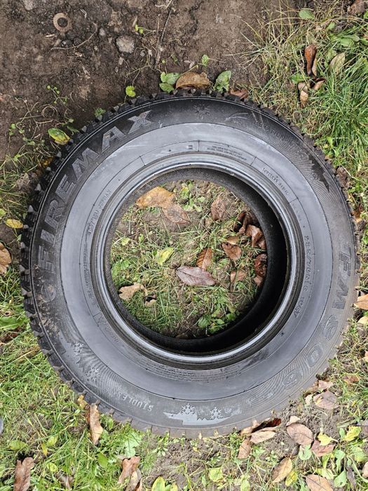 Зимова гума Firemax fm806 235/70/16