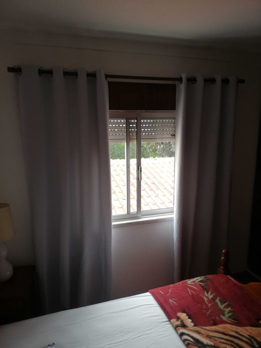 Aluga-se Quarto a rapaz ou rapariga