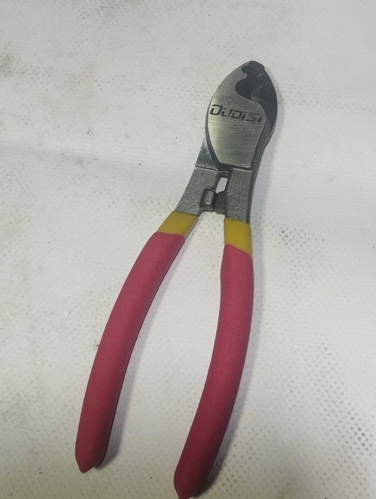 Alicate de corte (Novo)