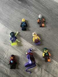 Lego ninjago.