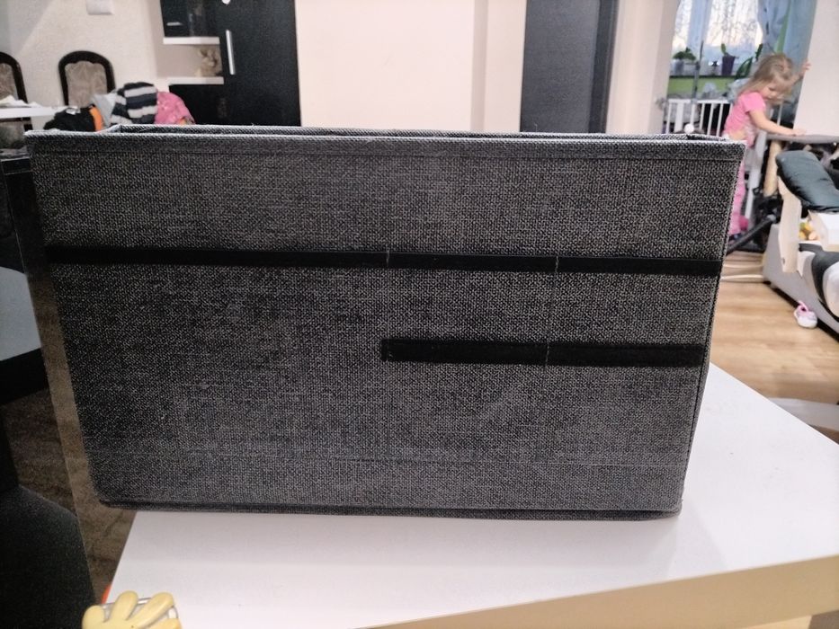 Biurko rogówke białe