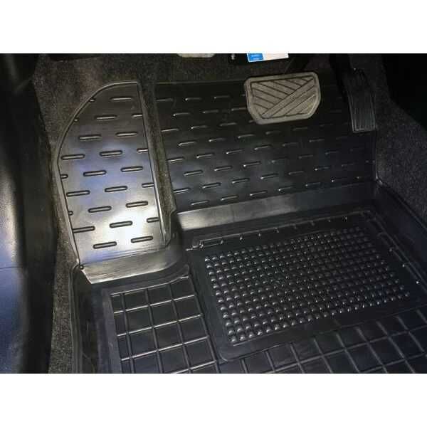 Килимки Avtogumm Suzuki Jimny, SX4, S-Cross, Grand Vitara, Vitara