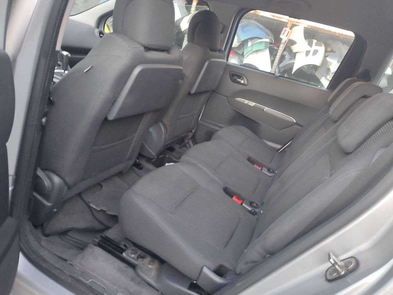 Розборка Peugeot 5008, рестайлінг, двигун 1.6 HDi
