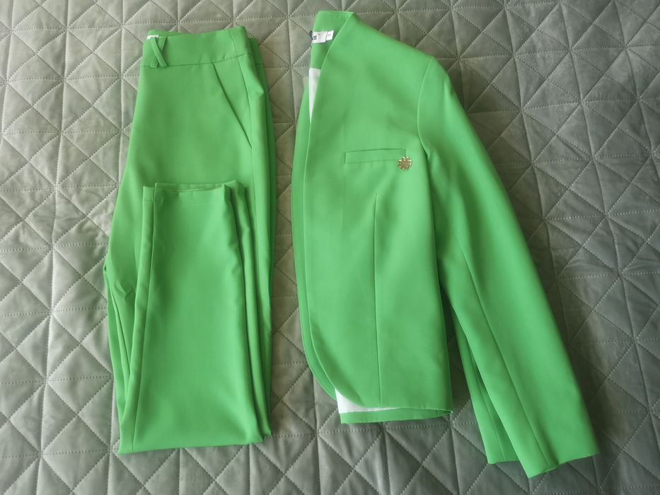 Zielony komplet LYKKE l Spodnium l Garnitur damski l 36 S l Nowy