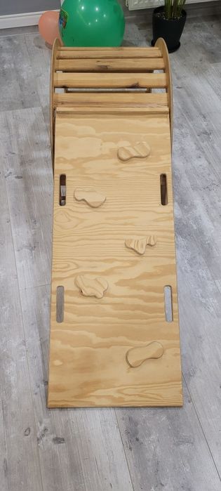 Bujak Montessori ze zjeżdżalnia