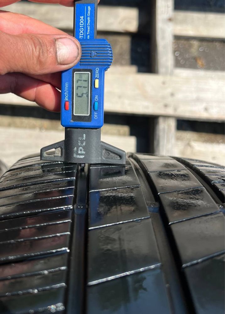 Шины б у 205/55R17 GOODYEAR EFFICIENT GRIP Performance лето
