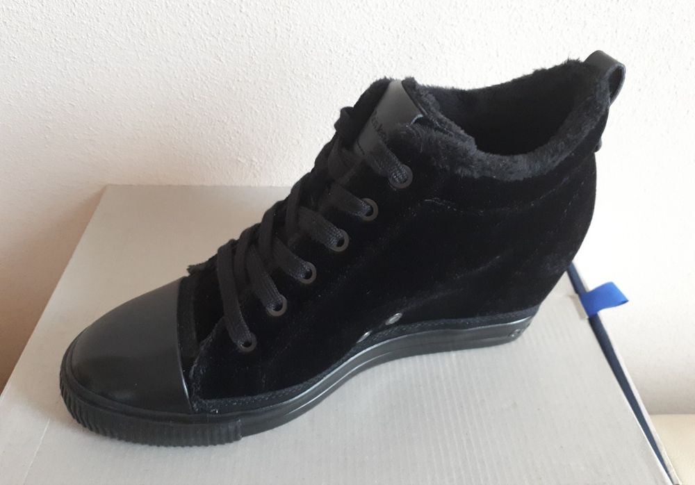 Calvin Klein sneakersy trampki 40 czarne koturn botki ocieplane nowe