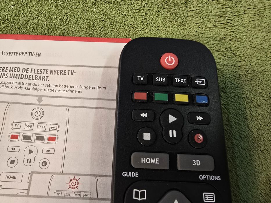 ONE programowalny pilot zdalnego sterowania.