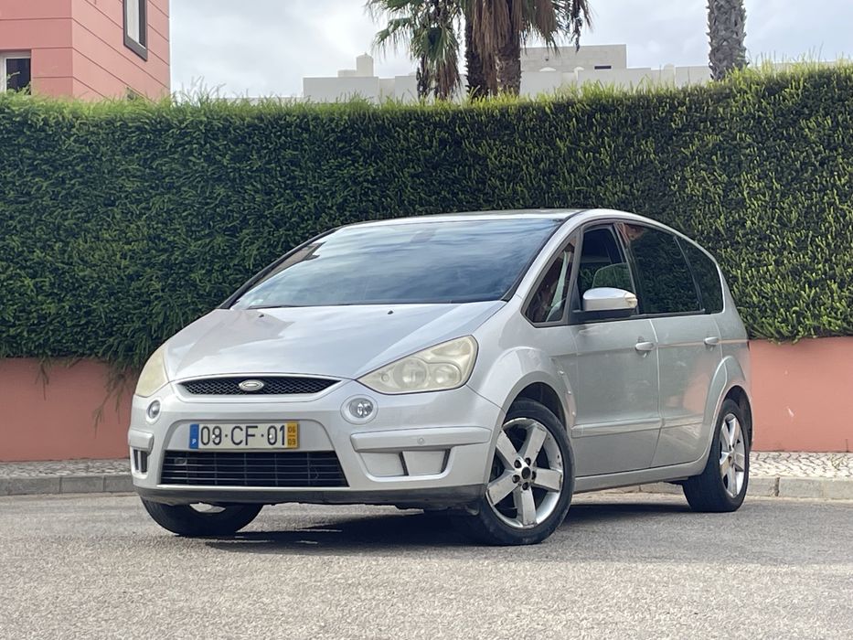 Ford S-Max 1.8 TDCI (2006) – 7 Lugares | Muito Bem Estimada