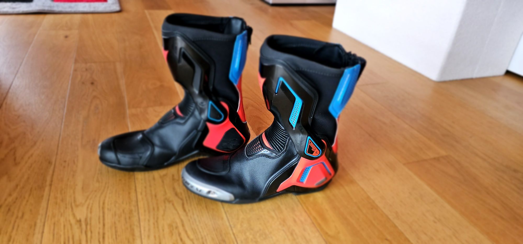 Dainese Tarque D1 OUT R buty motocyklowe