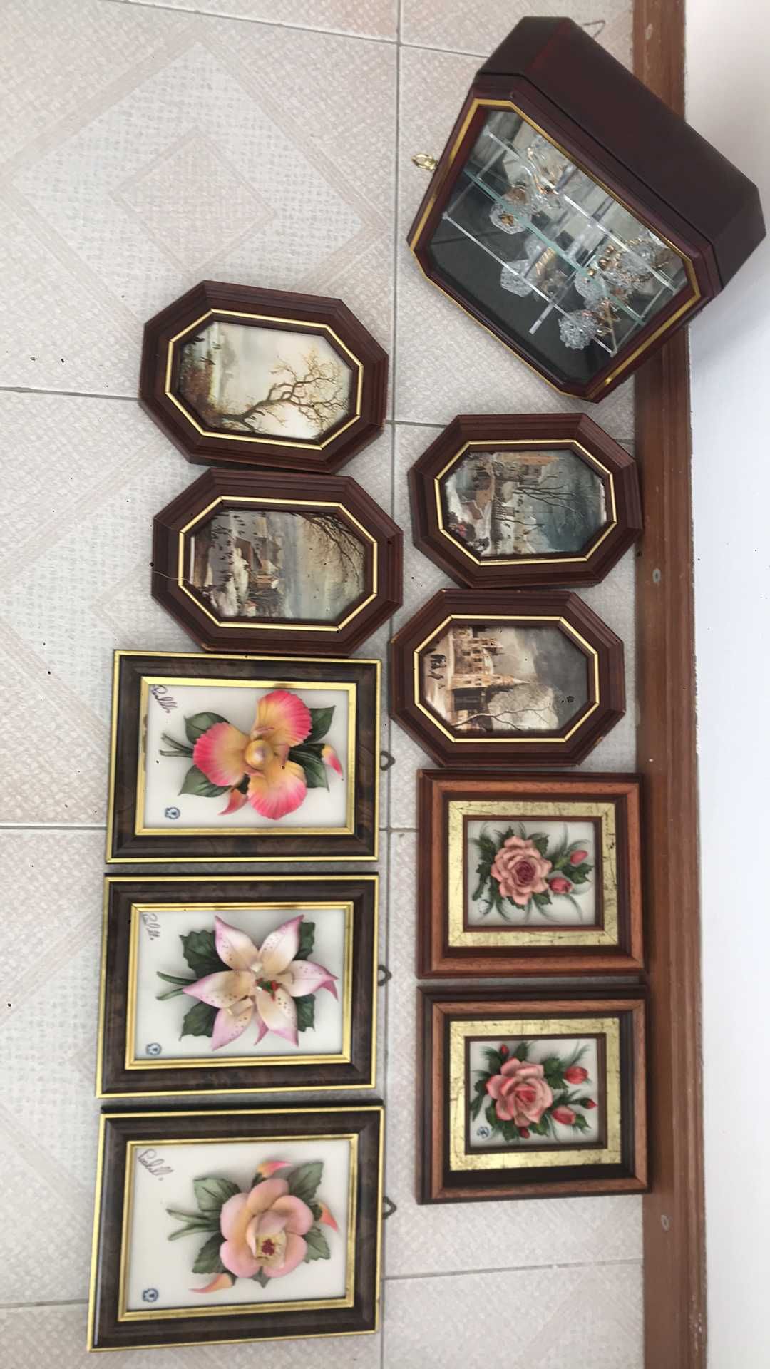 conjunto de quadros diversos