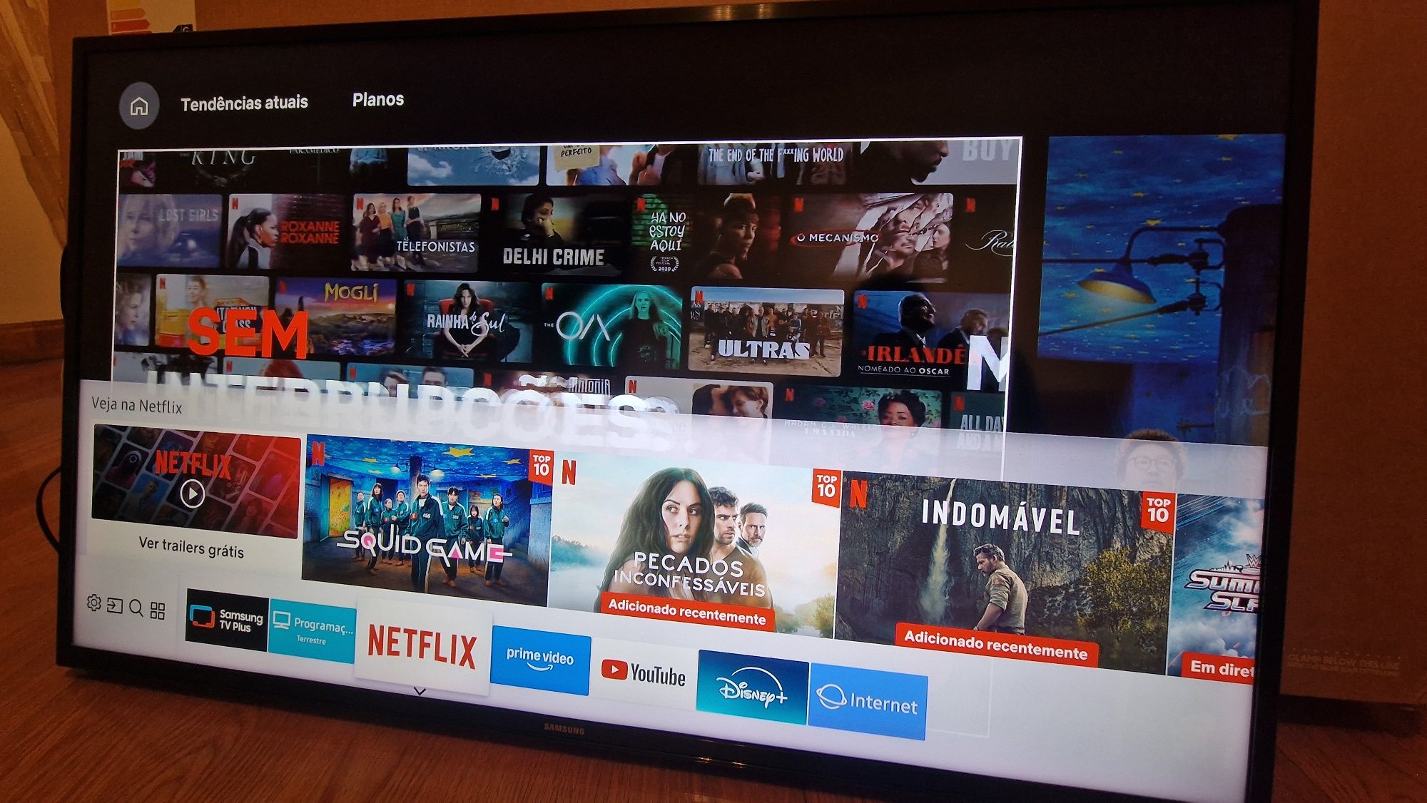 Tv samsung smart tv 4k de 40 polegadas com comando