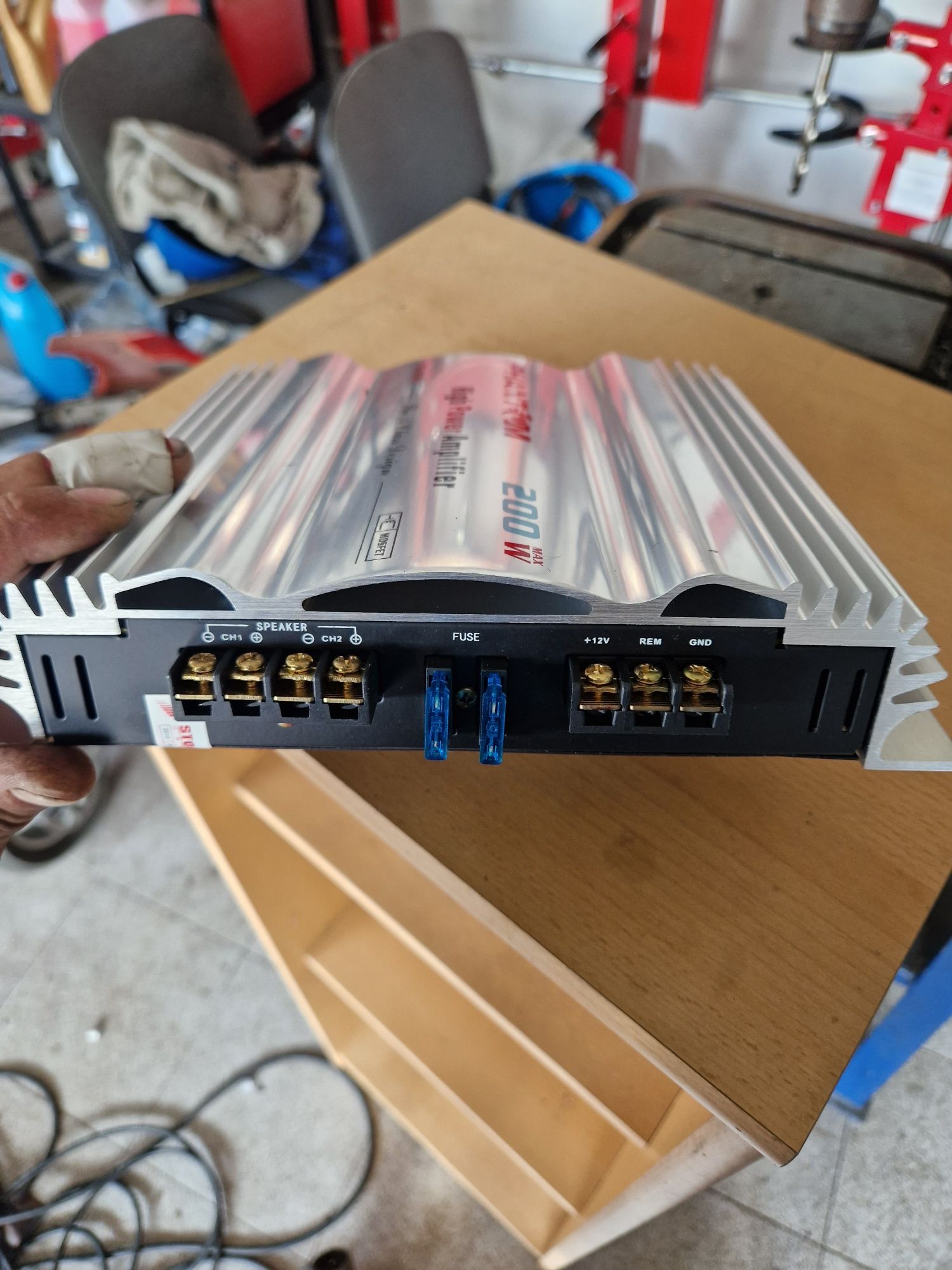 Wzmacniacz phantom 200W
