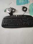 Teclado para computador  + rato.