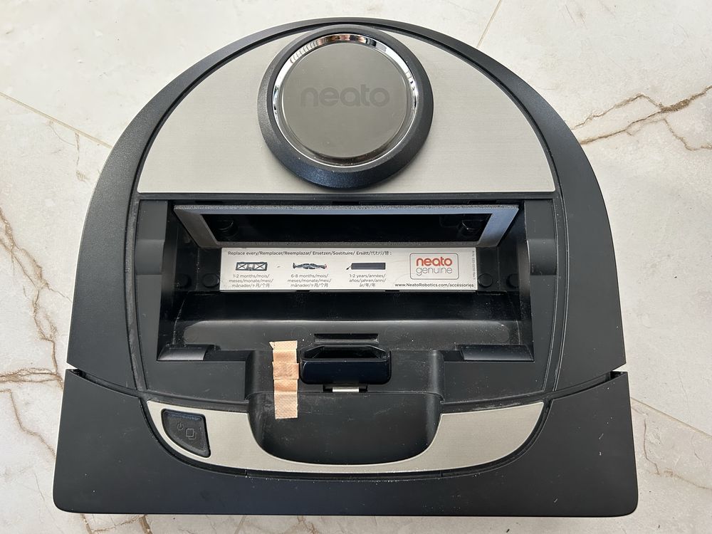 Robot sprzątający / odkurzacz automatyczny NEATO Botvac D7 Connected