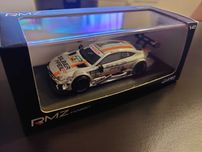 Miniatura 1/43 Mercedes AMG C 63 DTM