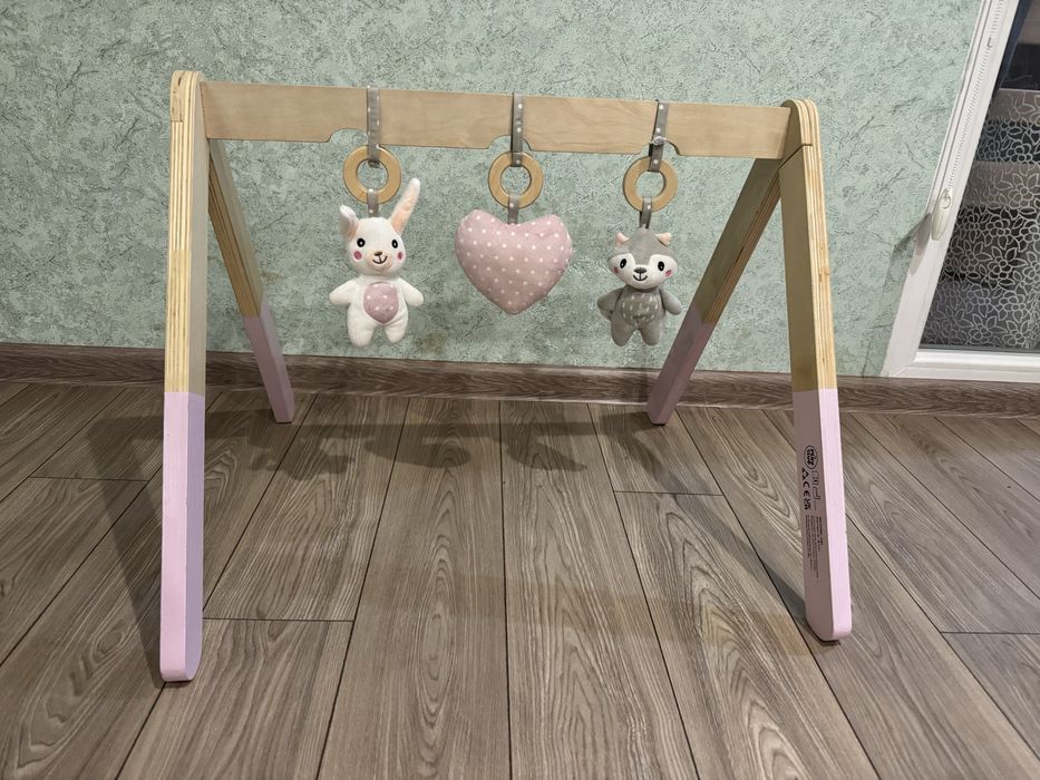 Стійка монтессорі.