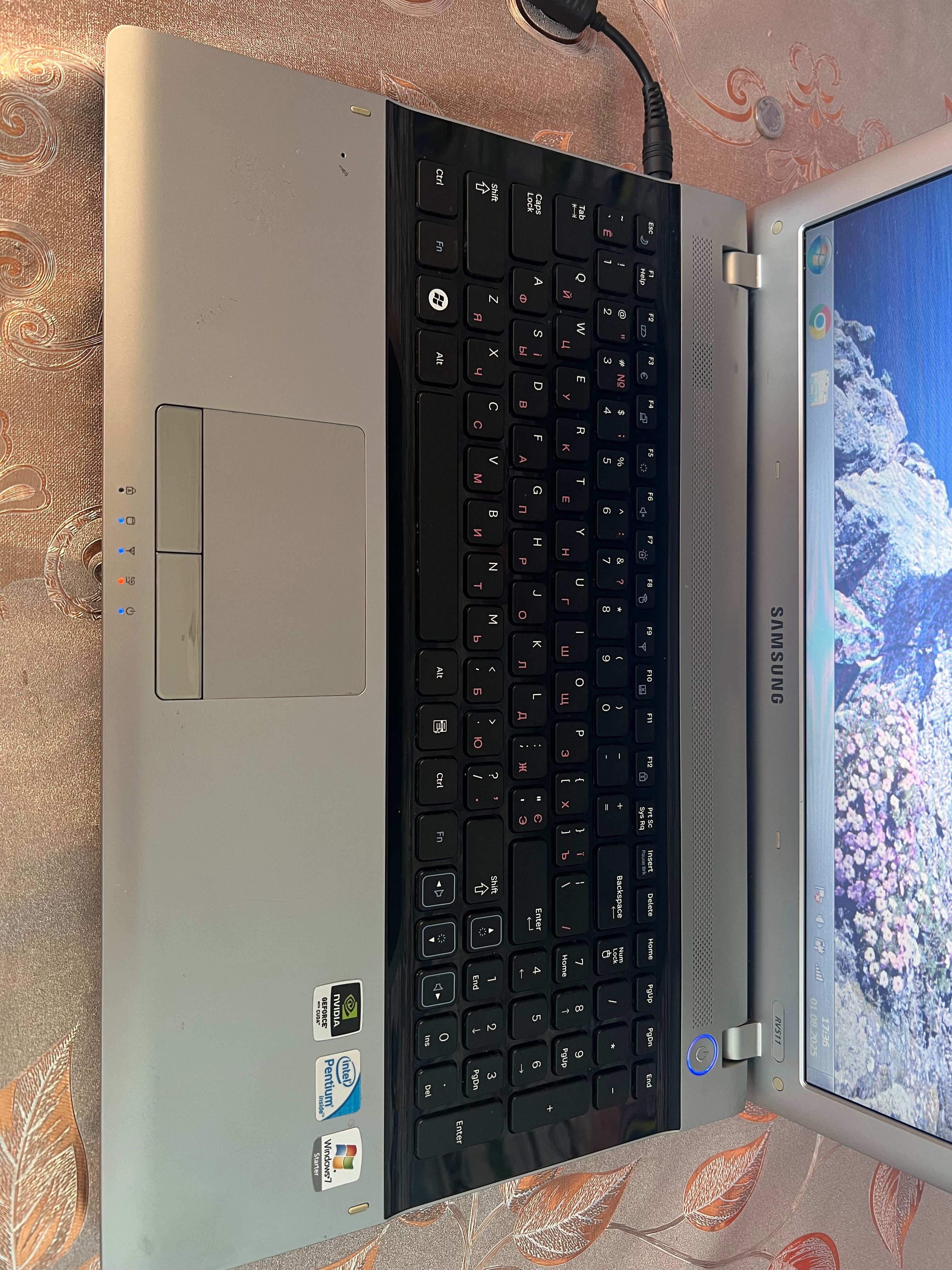 Ноутбук Samsung RV511 — Windows установлен, работает отлично!