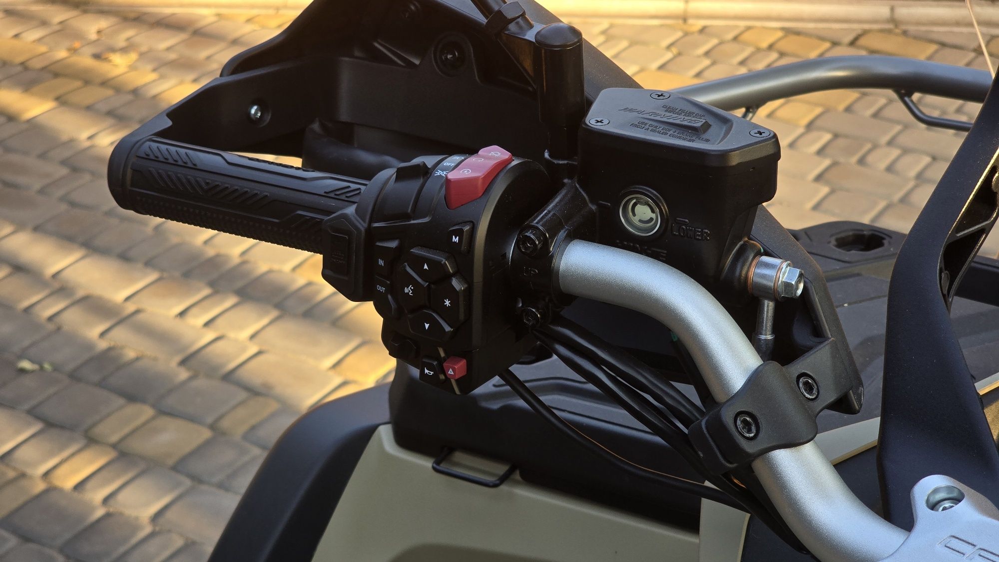 Квадроцикл CFMOTO CFORCE 1000 OVERLAND desert tan 2025" доставка