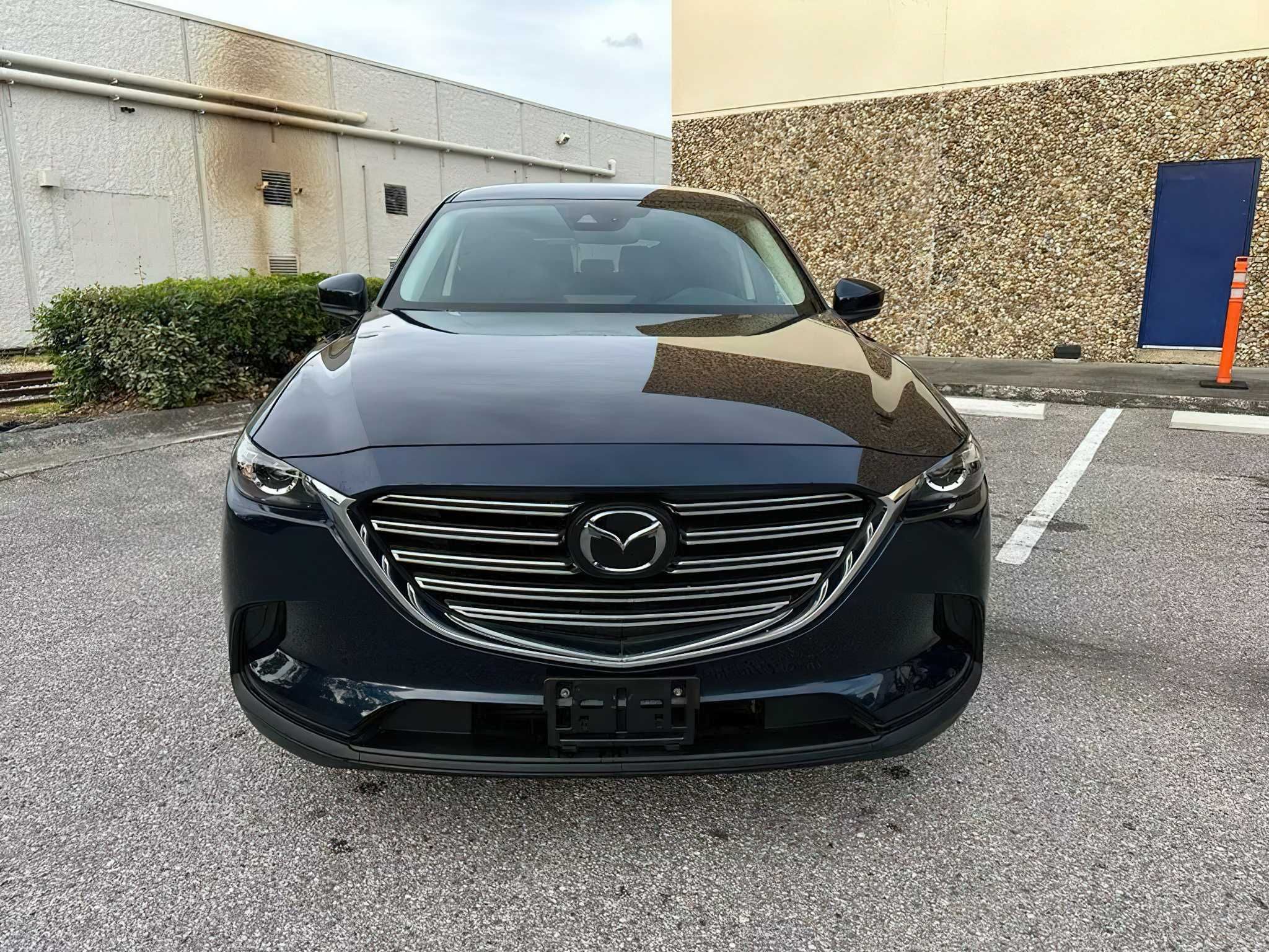 Mazda CX-9  Touring 2021