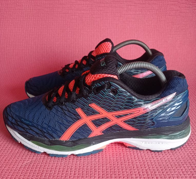 Оригінальні Кросівки Asics Nimbus 18 розмір41-42