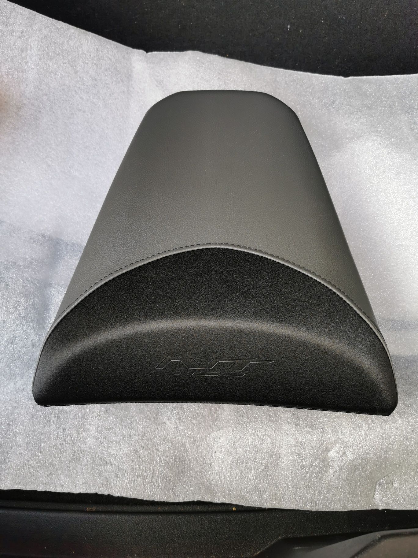 Bancos Honda NT 1100 novos
