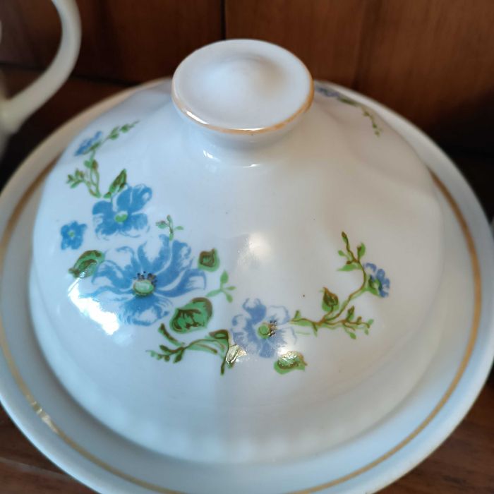 неповний чайний фарфоровий сервіз