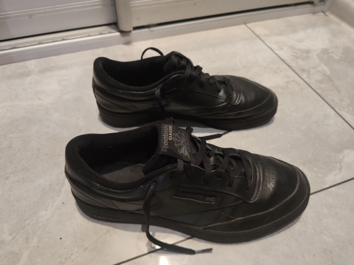 Sneakersy buty Reebok Club C Black 45