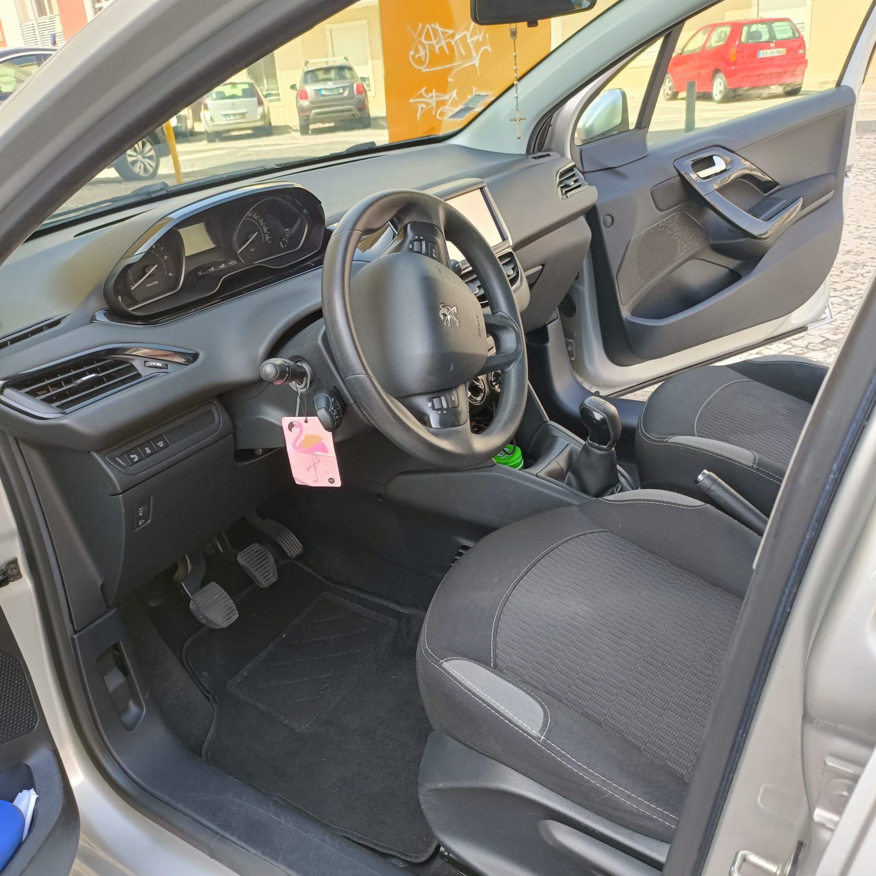 Peugeot 208 active 1.6
