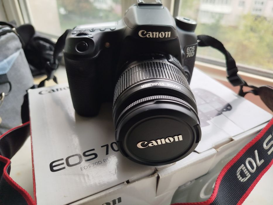 Фотоапарат Canon 70d+об'єктив Canon 50мм+сумка+бонус