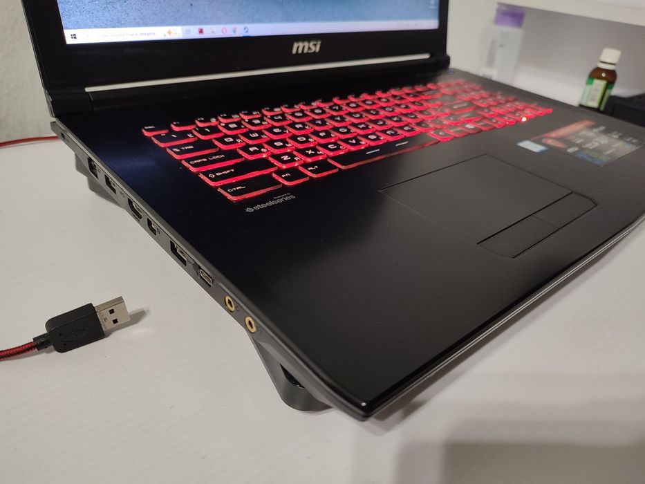 Ноутбук MSI  GTX 1060 6GB