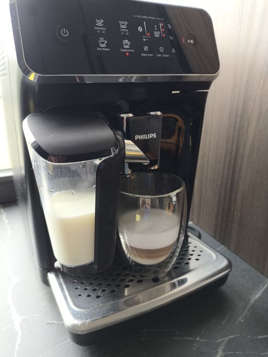 Кавоварка Philips LateGo, кавомашина EP2231
