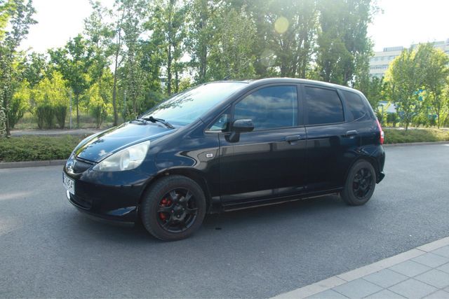 Honda jazz w bardzo dobrym stanie.