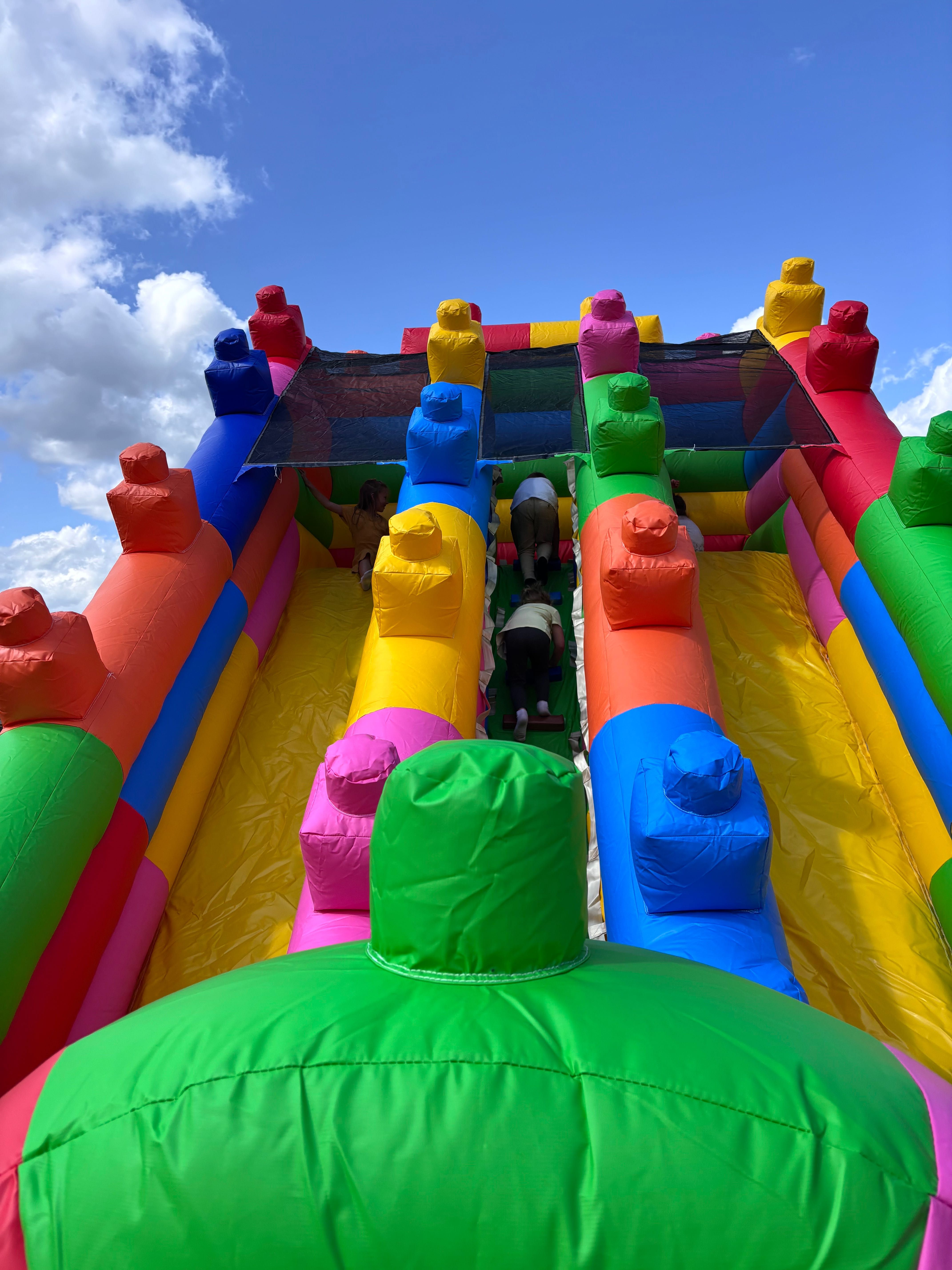 Dumachańce Dmuchana Zjeżdżalnia Bubble House Piana Party Urodziny