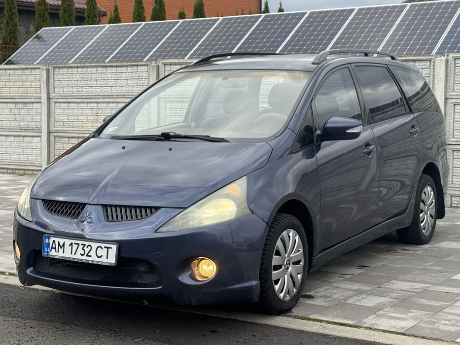 mitsubishi grandis 2004 рік