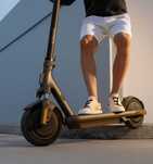 Продам самокат Xiaomi Scooter 4 Pro Max електросамокат