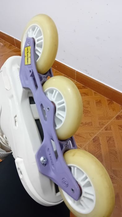 Vendo patins em linha