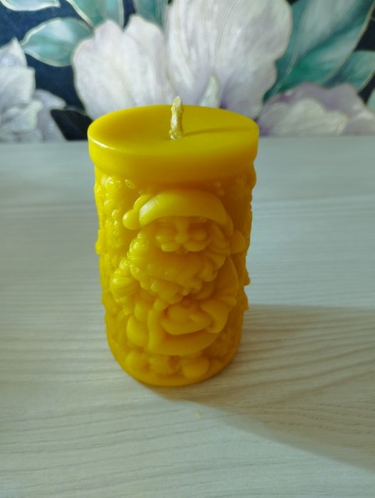 Продам свечи с пчелиного воска