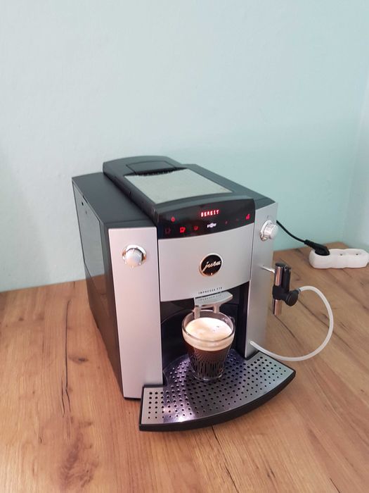 Ekspres JURA F70 bardzo ładny gwarancja 6 m-cy serwis