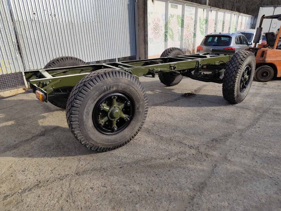 Причіп шасі платформа електростанції встановлення МАЗ.